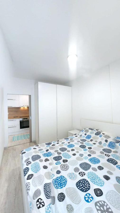 Old Town 1 Bdr, A/C, W/Parking Bratislava Exterior foto