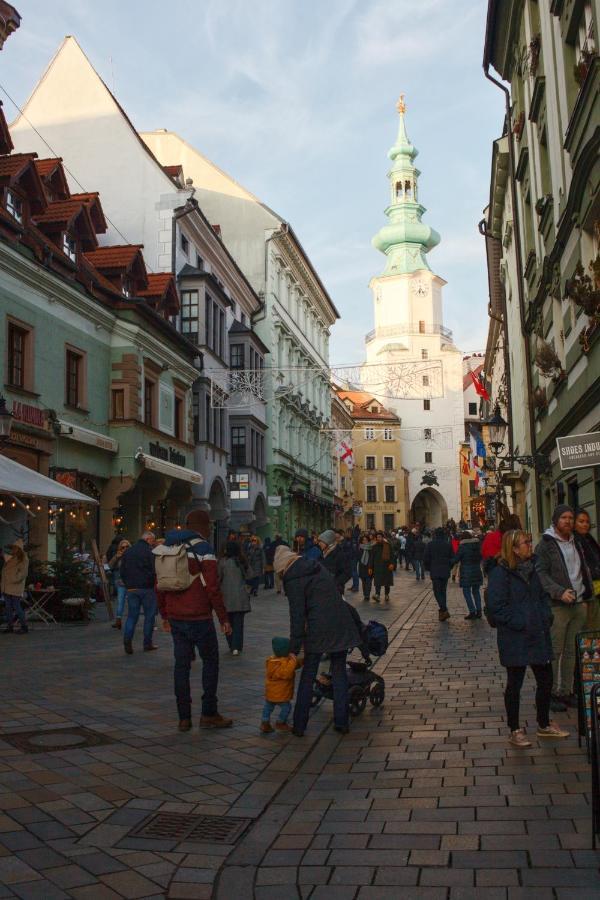 Old Town 1 Bdr, A/C, W/Parking Bratislava Exterior foto